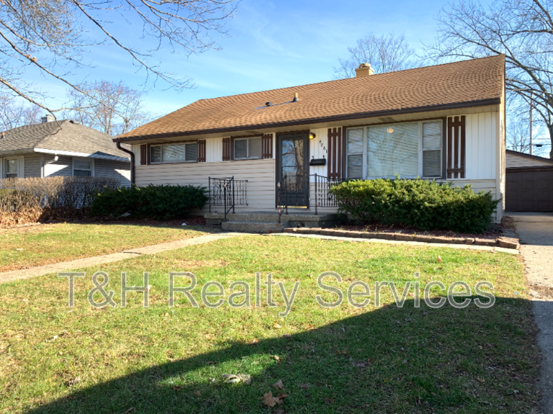 4761 Wellington Ave - Photo 2 of 18