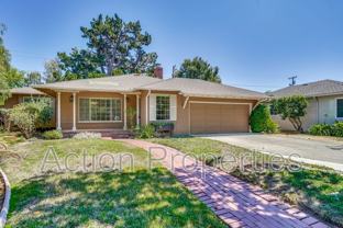 290 Iris Way - Photo 1 of 1