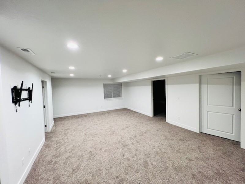 200 Ws #36 - Photo 3 of 9