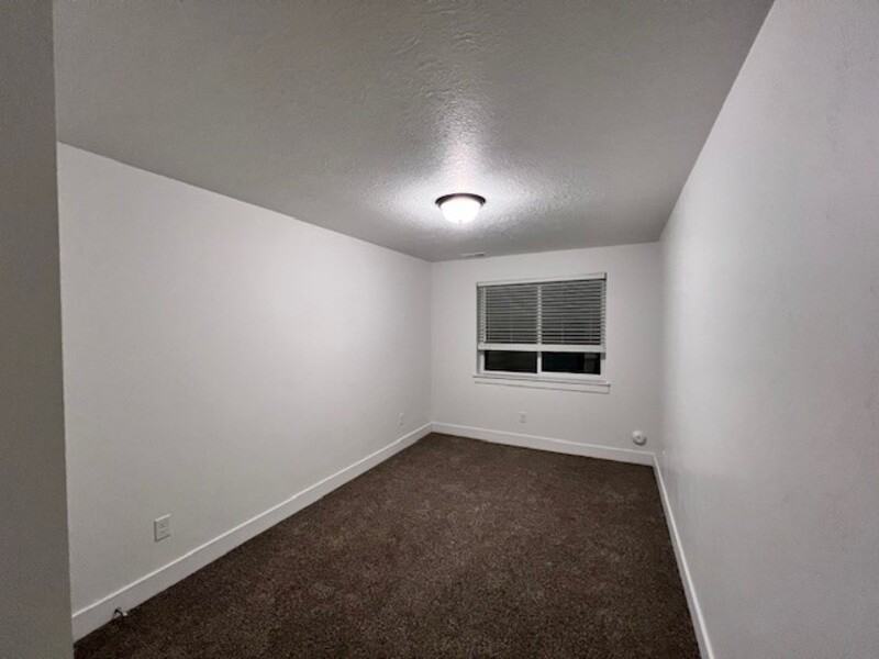 200 Ws #36 - Photo 6 of 9