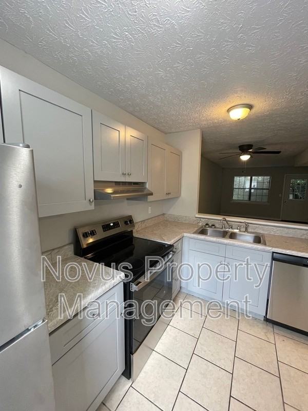 753 South St - Photo 6 of 19