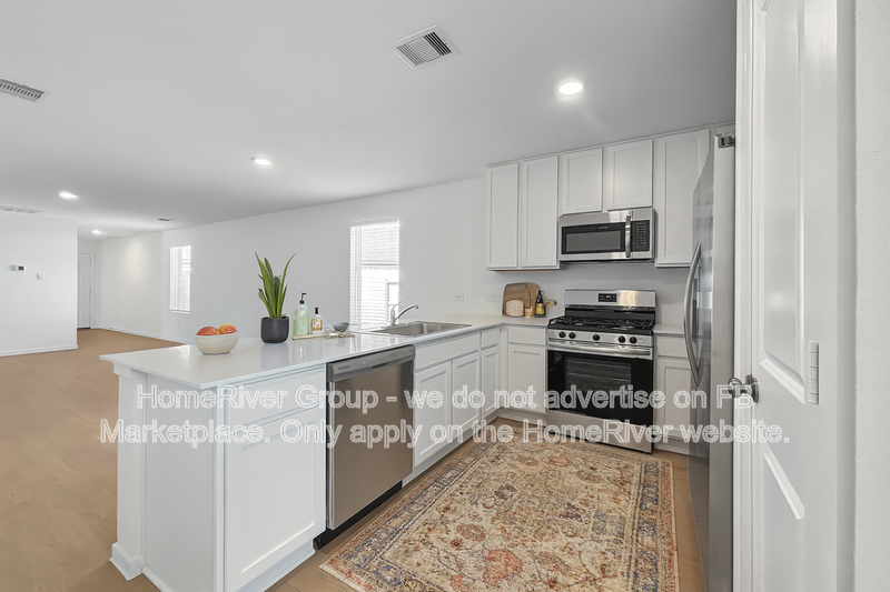 6026 Starling Dr - Photo 4 of 25