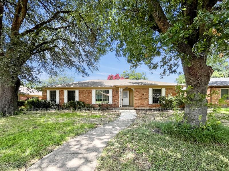 4331 Cinnabar Dr - Photo 2 of 31
