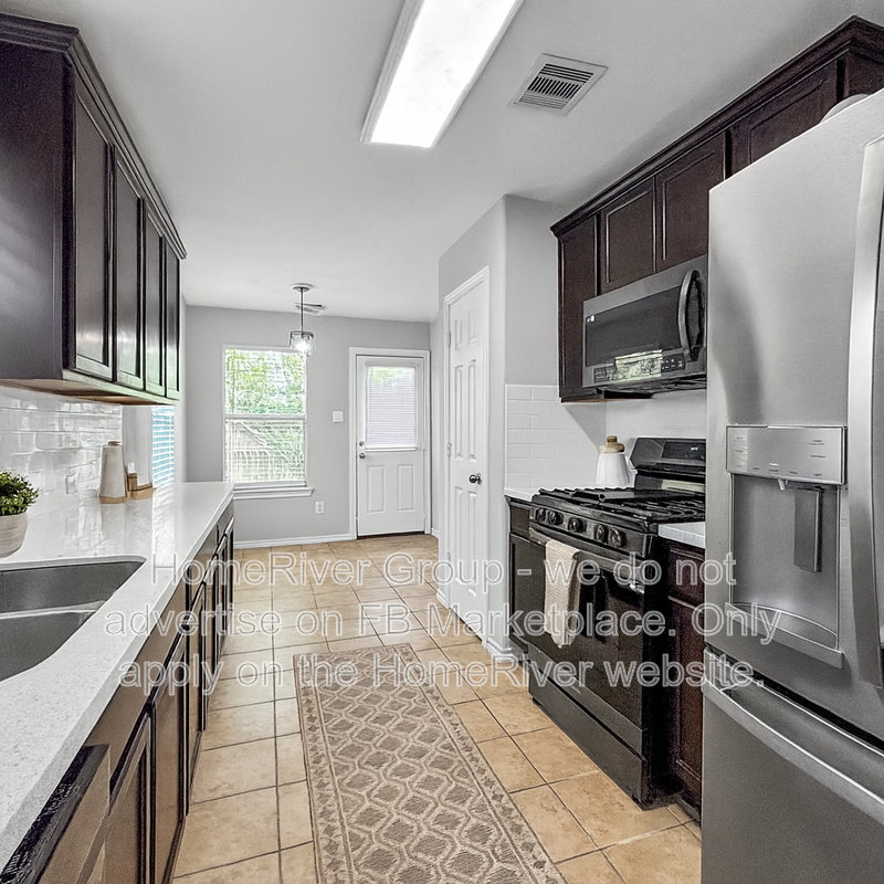 4311 Amaryllis Ave - Photo 3 of 27