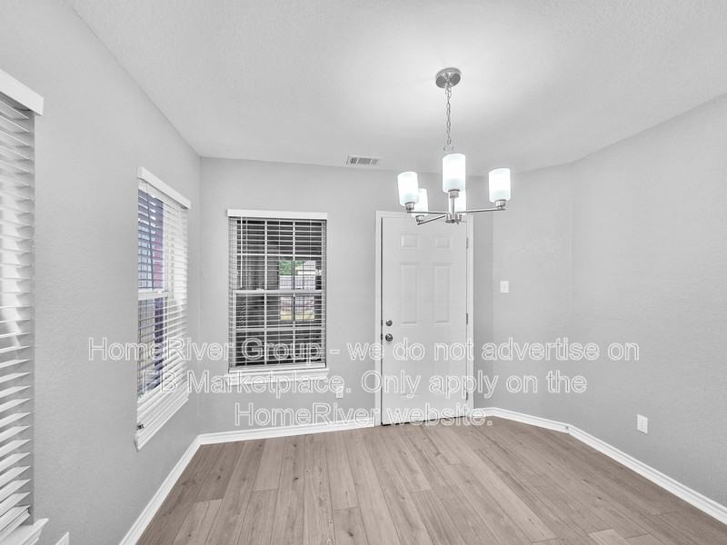 124 Clear Creek Dr - Photo 4 of 25