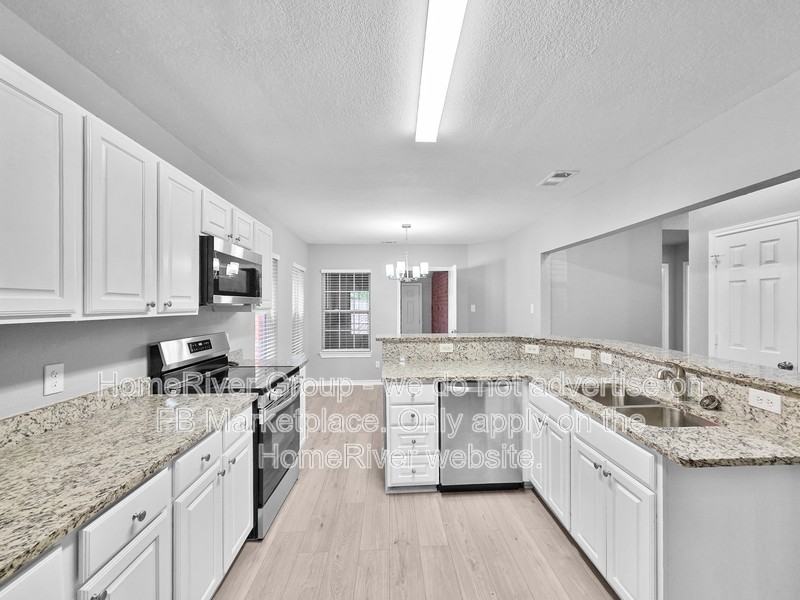 124 Clear Creek Dr - Photo 5 of 25