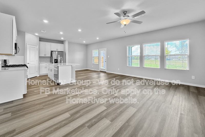 414 Bertney Dr - Photo 7 of 27