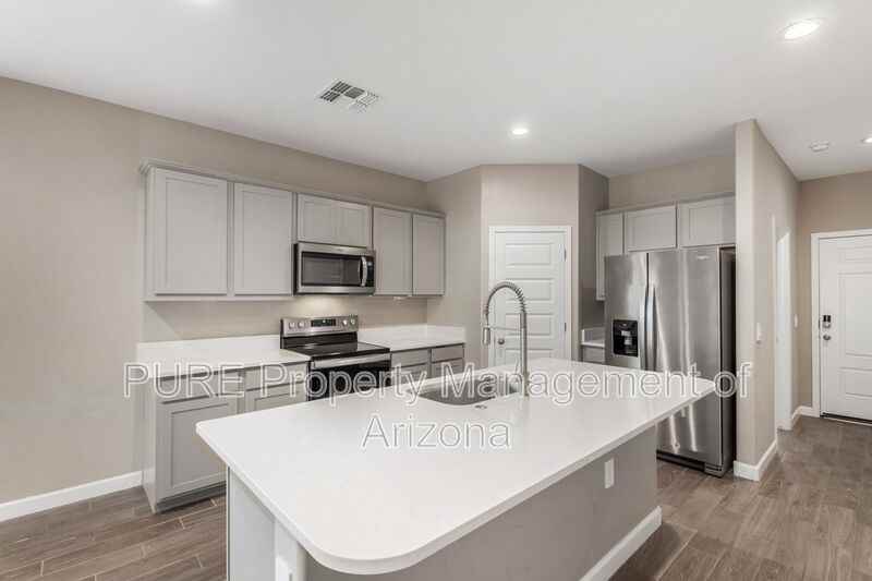 2547 S 242nd Ln - Photo 4 of 16