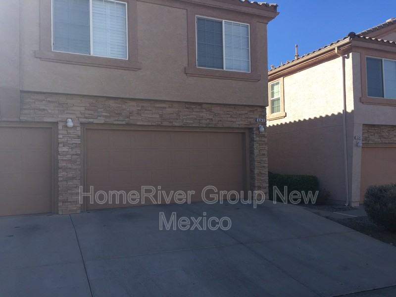 5243 Molokai Ave Ne - Photo 2 of 45