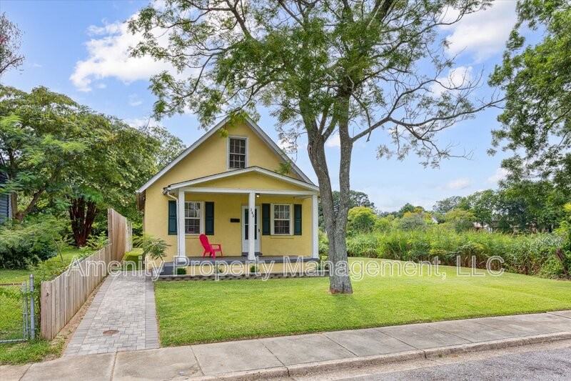 145 Ash Ave - Photo 4 of 27