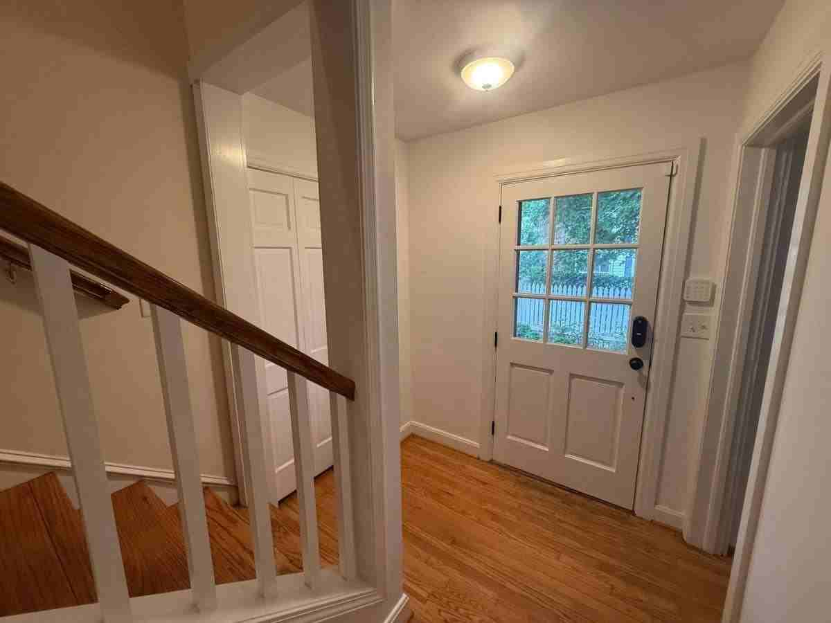 2025 Craig St - Photo 2 of 10