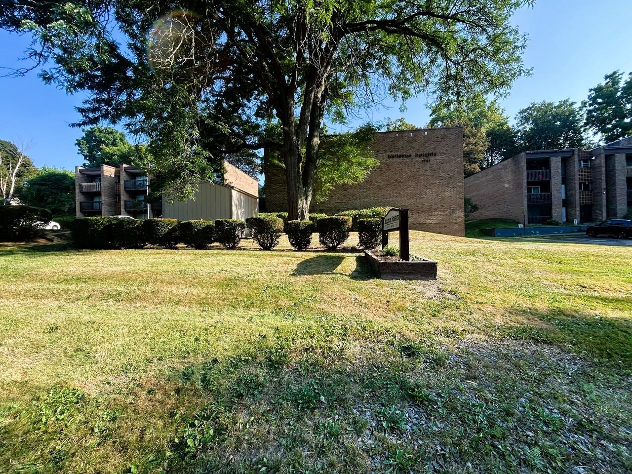 1741 W Onondaga St - Photo 2 of 2