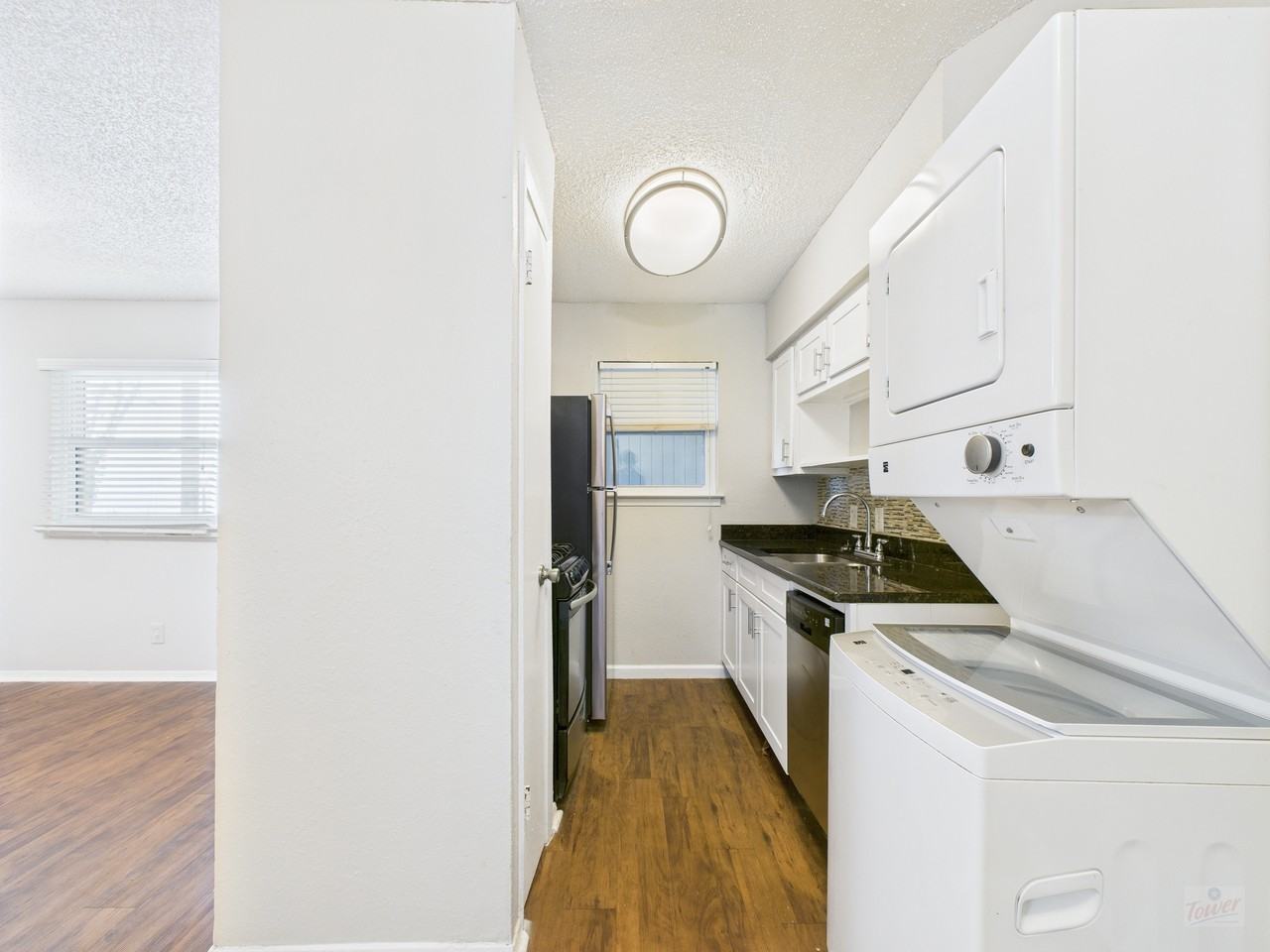 2401 Manor Rd #136 - Photo 3 of 12