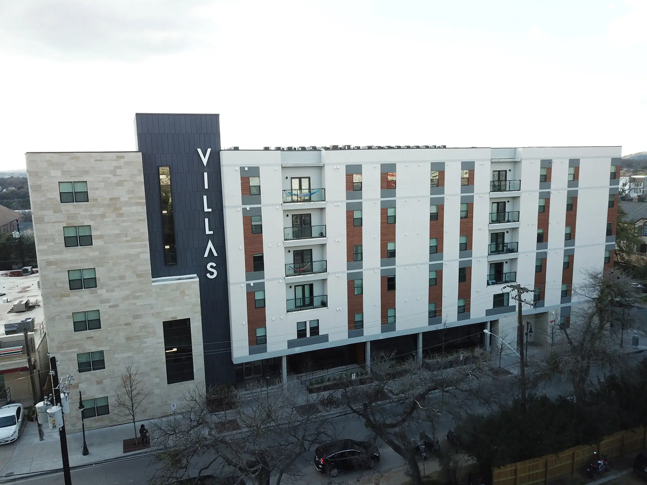 2414 San Gabriel St - Photo 2 of 11