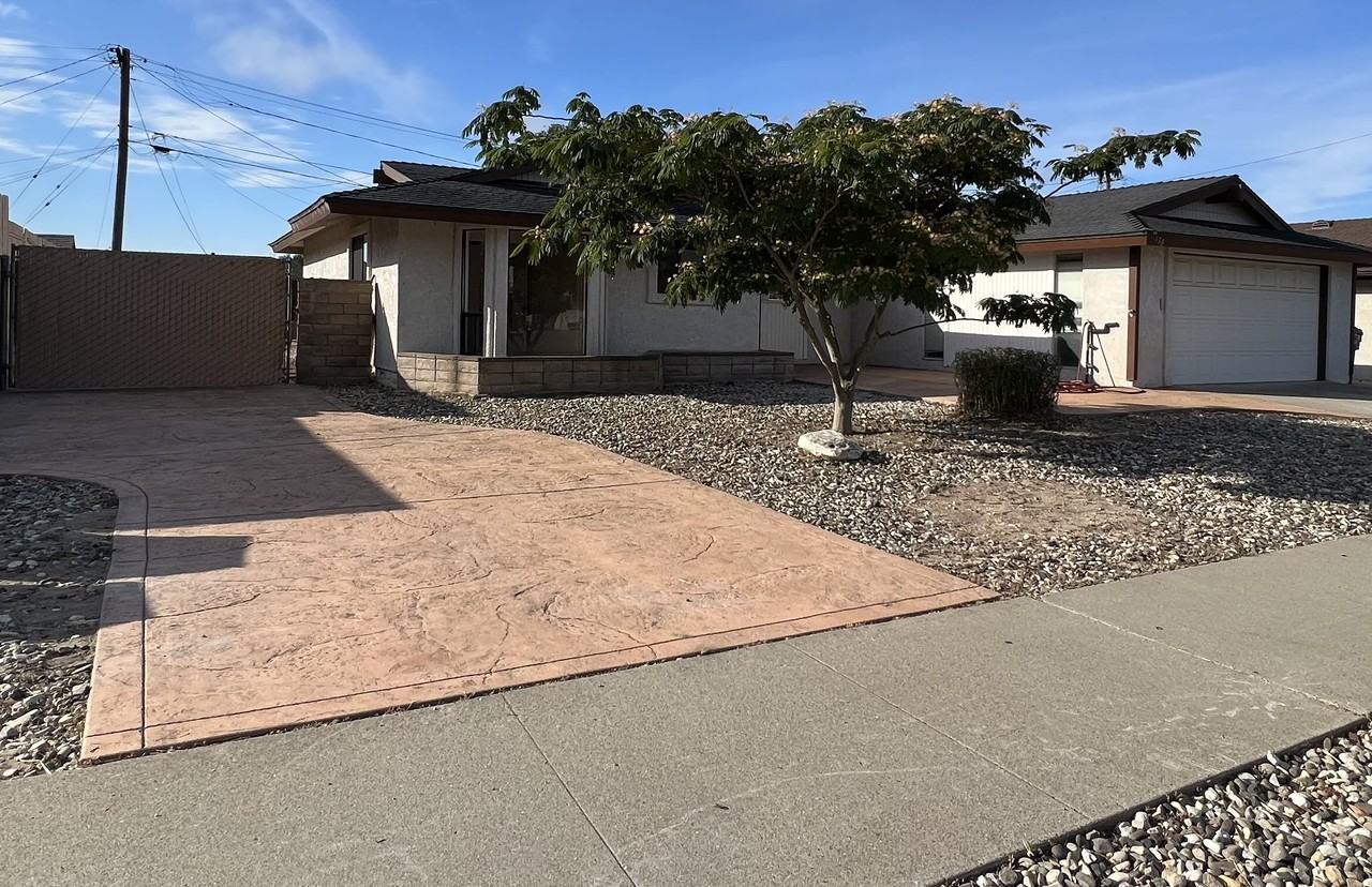 130 Mizar Pl - Photo 2 of 27