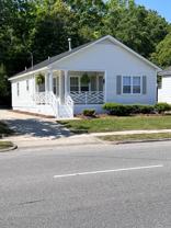 1135 W Thomas St #NA - Photo 1 of 1