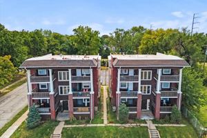 featured image of 1123 E 28th St