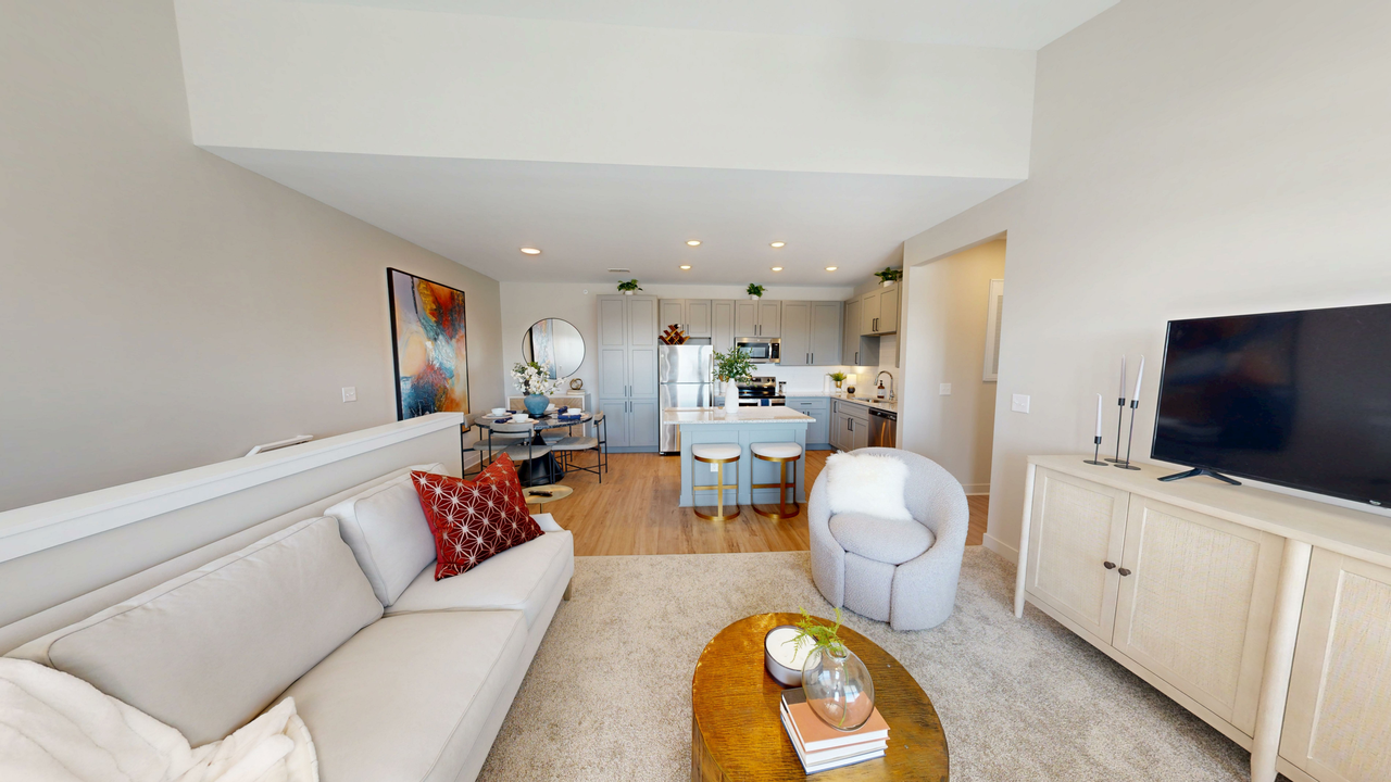 Remington Lake Apartments - Photo 3 of 50