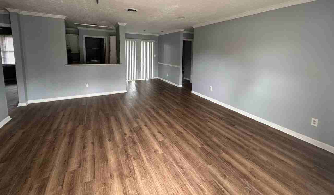 1822 Chandler Rd - Photo 3 of 10