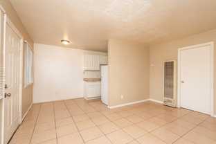 Traction A - Photo 1 of 1