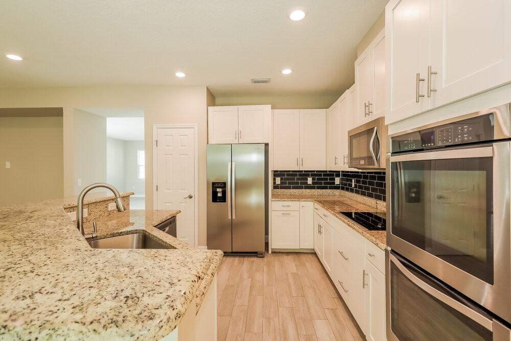 7185 Steventon Way - Photo 7 of 16