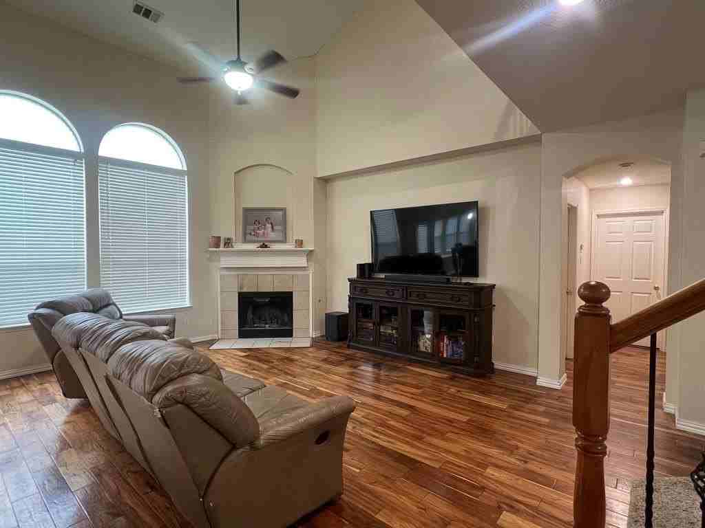 5909 Vineyard Ln - Photo 5 of 21