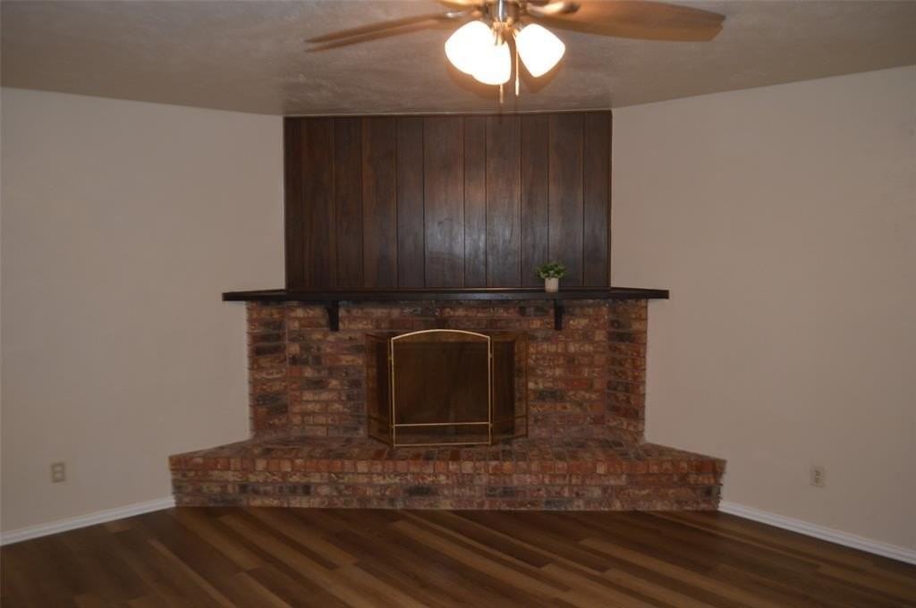 5329 Strickland Ave - Photo 4 of 6