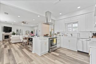 38 One Main Pl - Photo 1 of 1