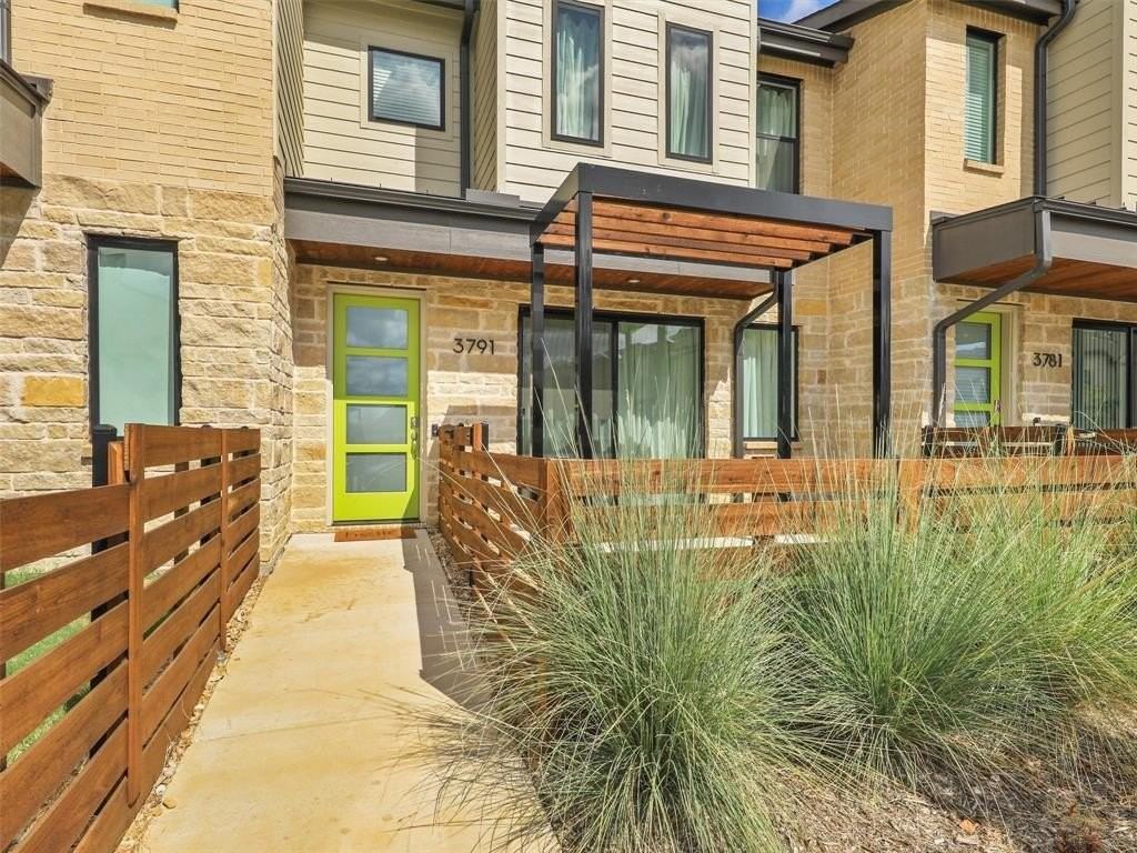 3791 Rosemont Dr - Photo 2 of 40