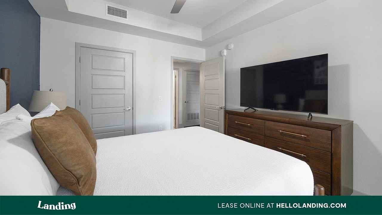 2323 E. Highland Ave - Photo 3 of 50