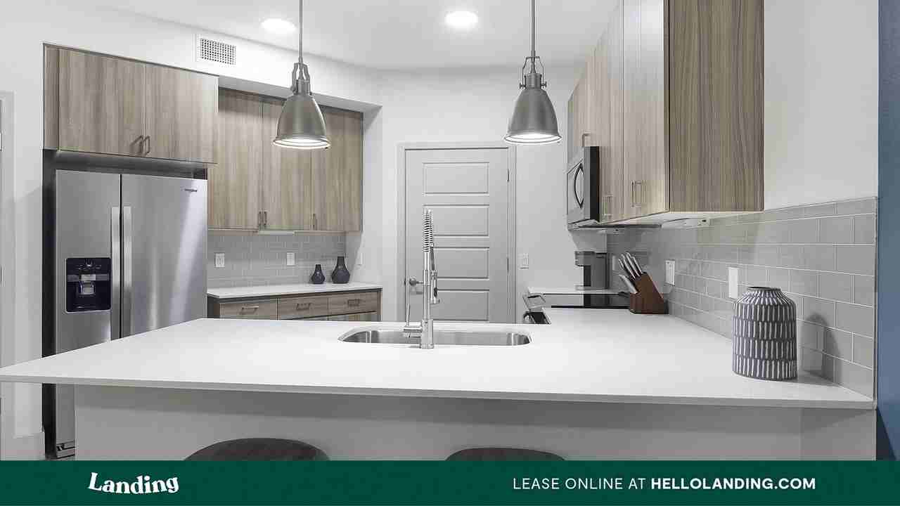 2323 E. Highland Ave - Photo 4 of 50