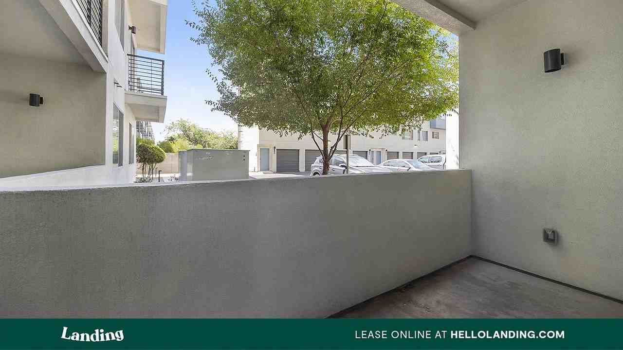 2323 E. Highland Ave - Photo 7 of 50