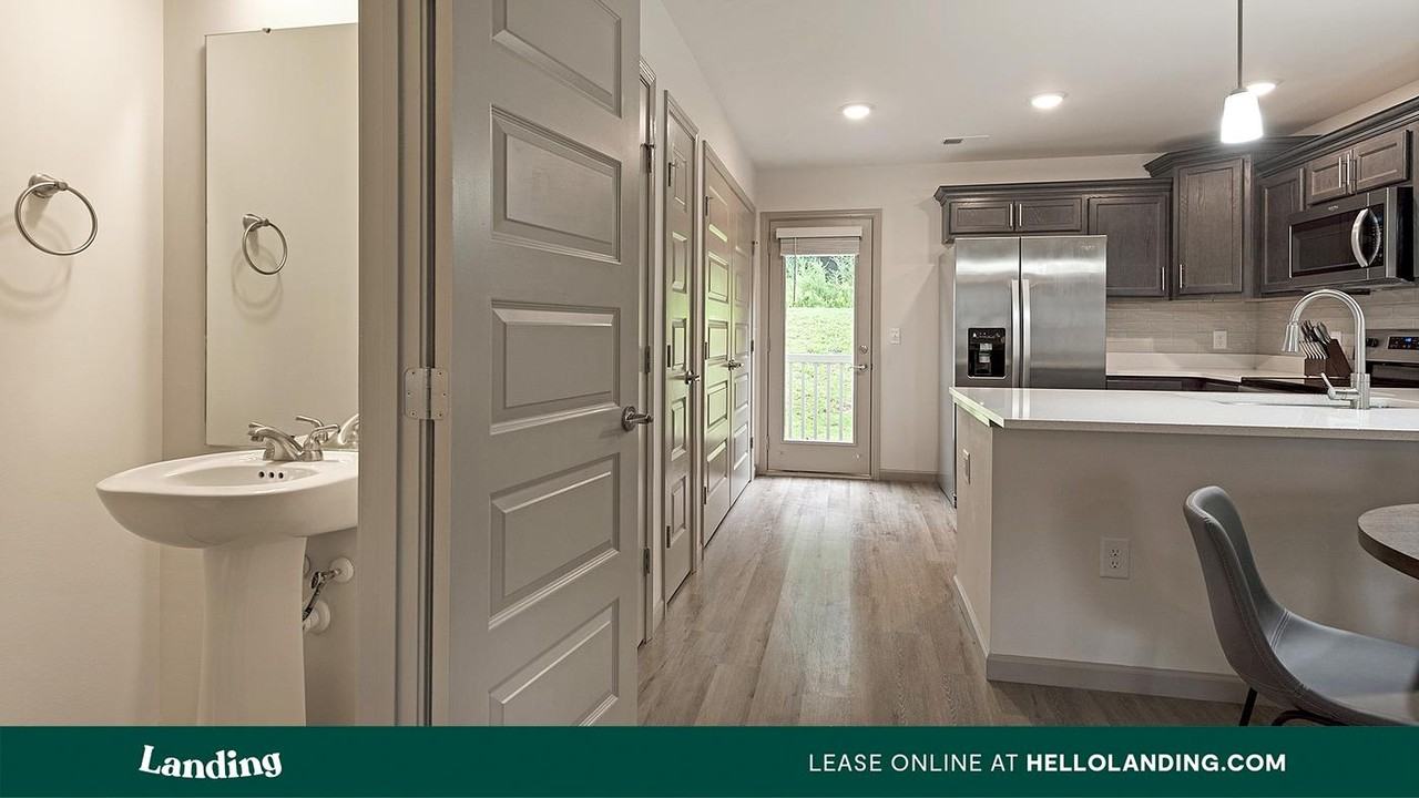 610 Universal Drive - Photo 6 of 50