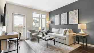 9242 W Russell Rd - Photo 1 of 1