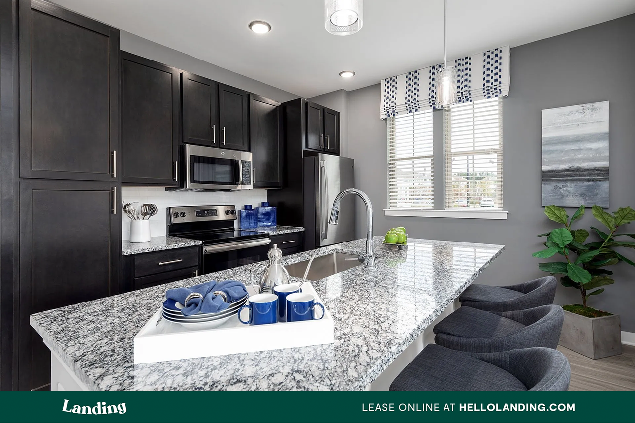 115 Great Lawn Drive - Photo 3 of 50