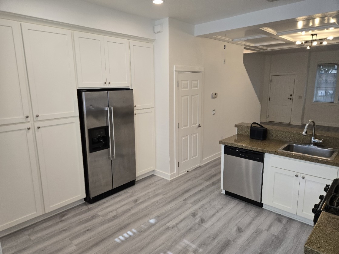 175 Cahill Park Dr #175CAHILL - Photo 2 of 17