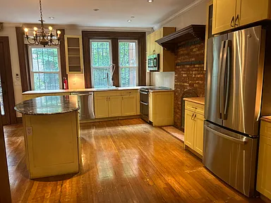 428 W 147th St #1 - Photo 5 of 31