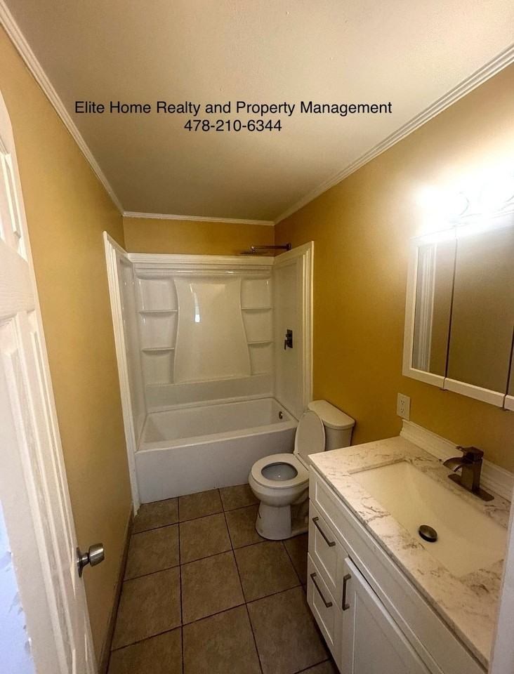 2847 New Clinton Rd #1 - Photo 4 of 10