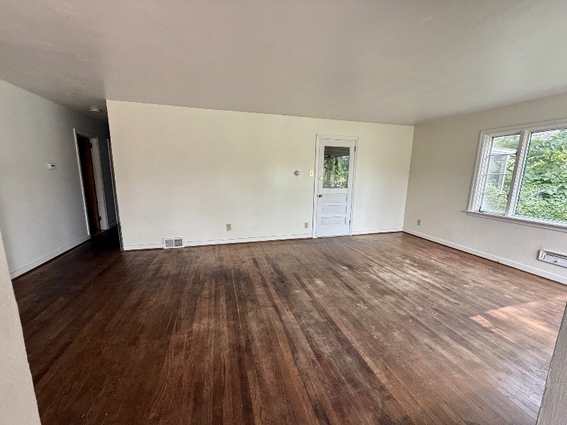 104 Warnock Road - Photo 3 of 17