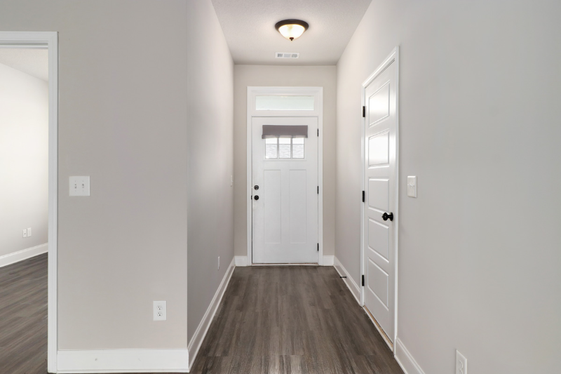 112 Wisteria Lane - Photo 3 of 20