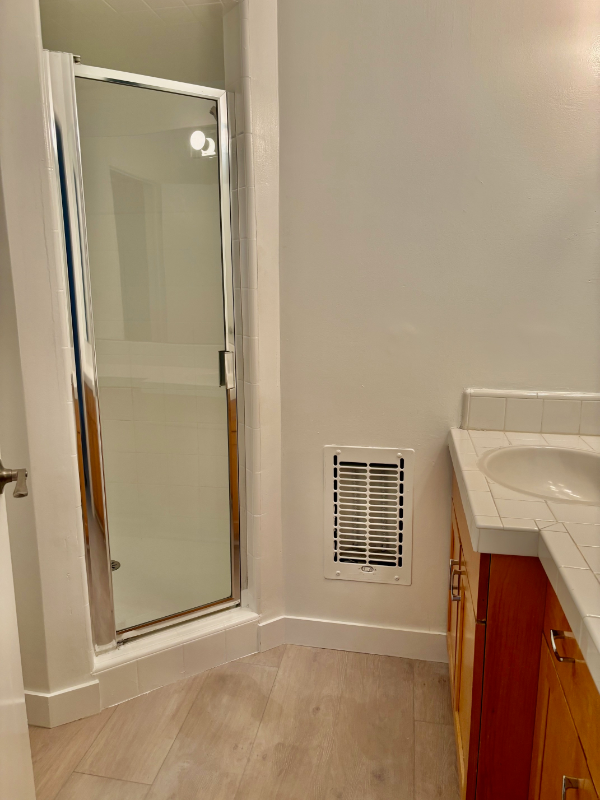 812 Westmount Drive #16 - Photo 6 of 7