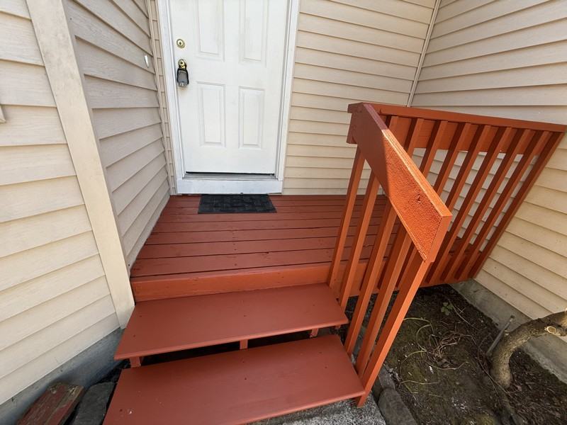 15619 Ne Hickory St - Photo 2 of 20