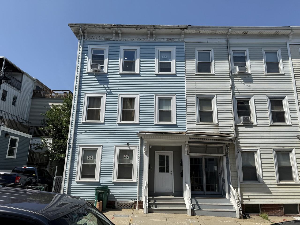 27 Woodward St #3 - Photo 2 of 17