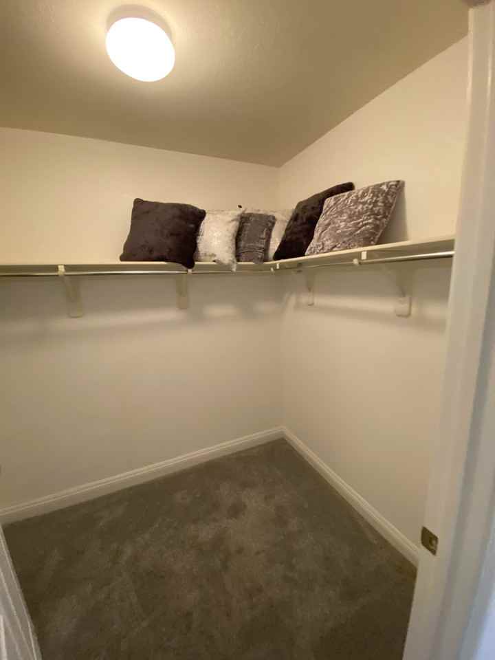 2812 China Cove St - Photo 2 of 13