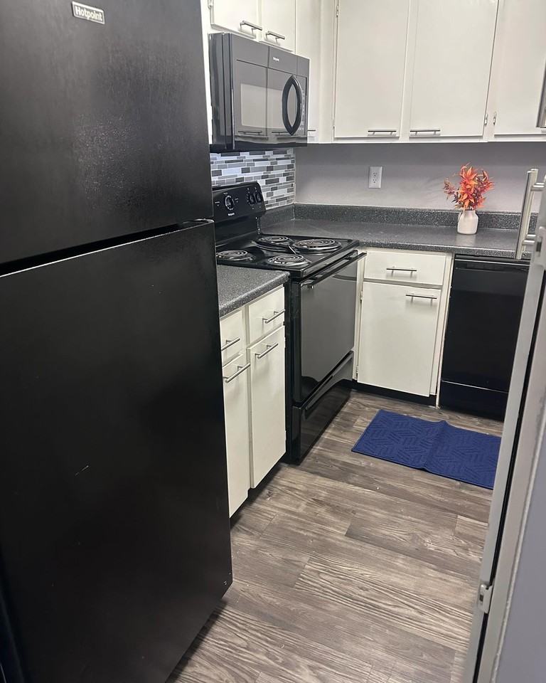 12001 Network Boulevard 1x - Photo 3 of 10