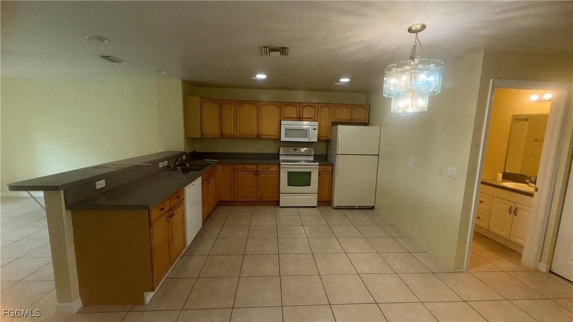 414 E 12th St - Photo 2 of 9