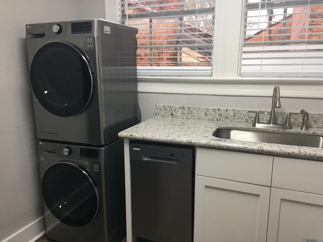 718 Park Blvd #3 - Photo 6 of 12