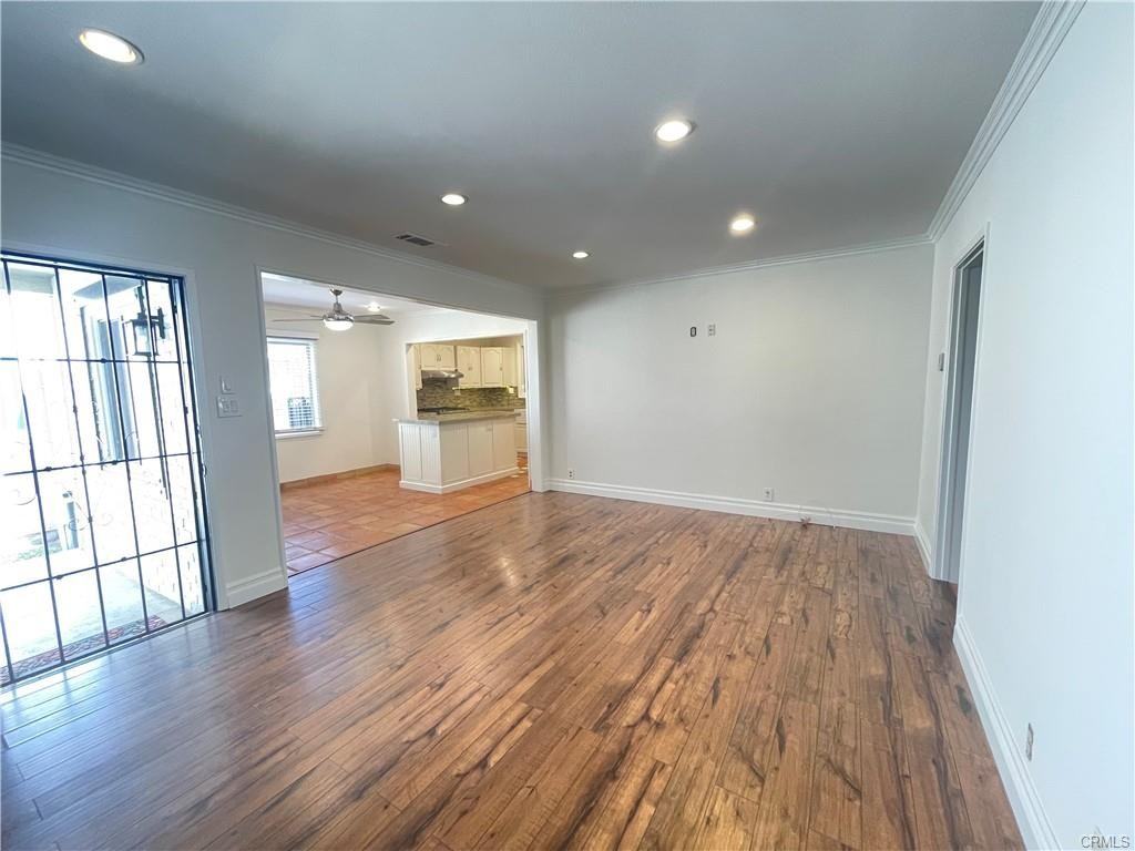 7056 Schroll St - Photo 3 of 5