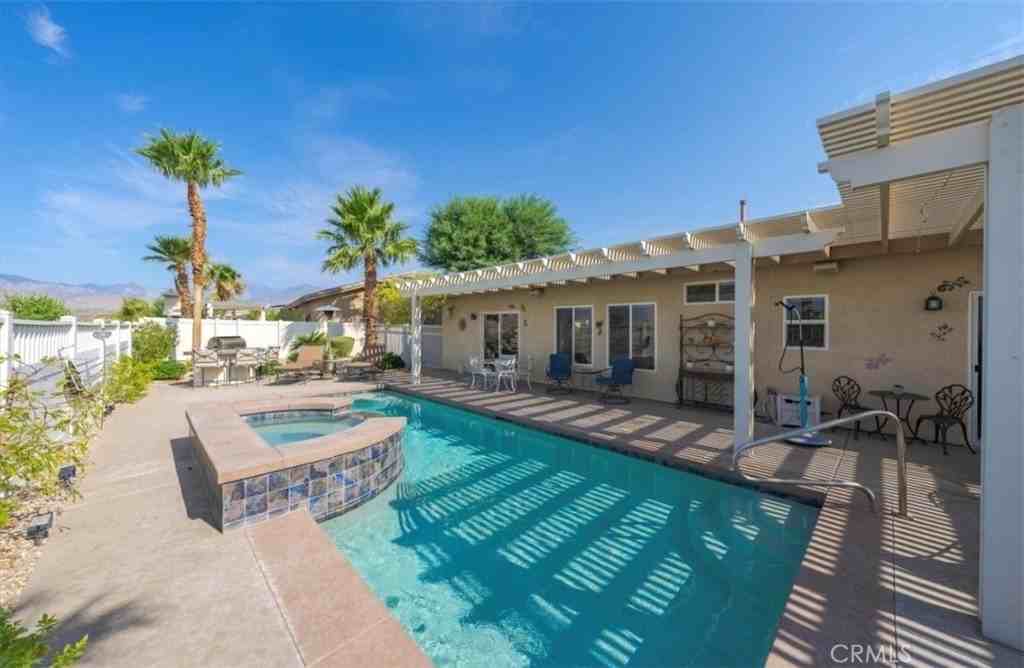 64355 Silver Star Ave - Photo 4 of 4