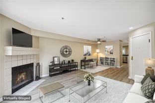 906 Lincoln Ave - Photo 1 of 1